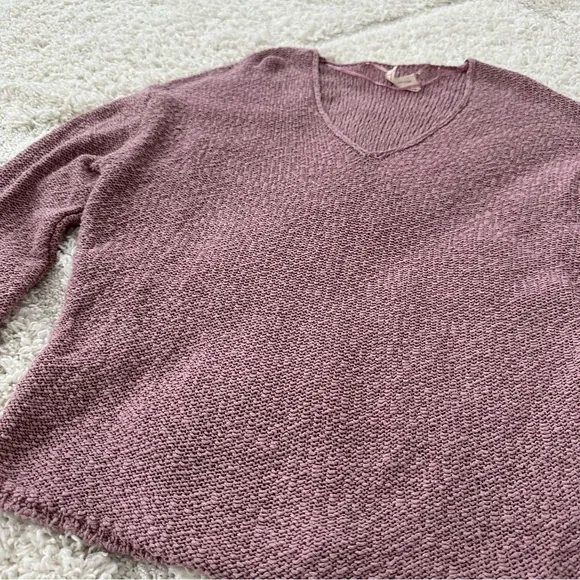 Urban Outfitters Knit Sweater - Picture 3 of 4